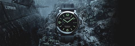 panerai amsterdam opening times.